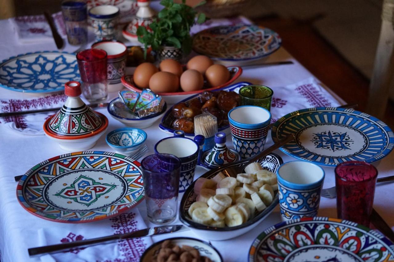 Berber Nomad Kasbah Bed and Breakfast Nkob Exteriör bild