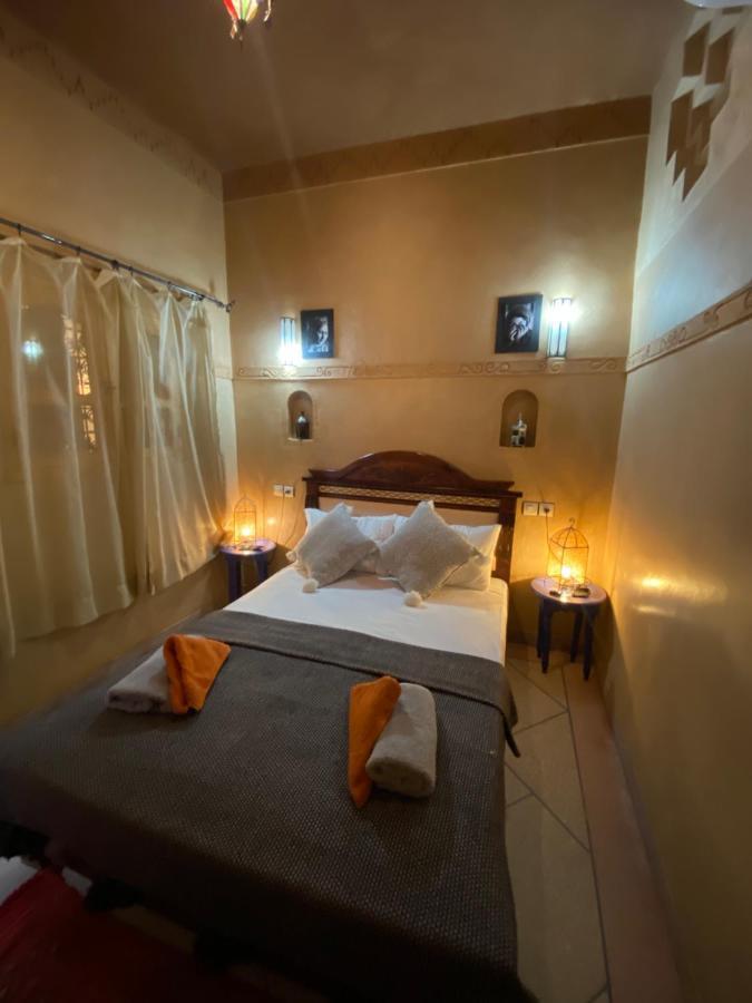 Berber Nomad Kasbah Bed and Breakfast Nkob Exteriör bild