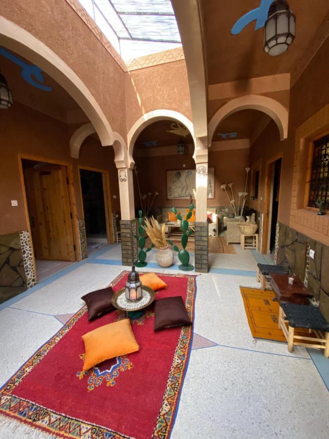 Berber Nomad Kasbah Bed and Breakfast Nkob Exteriör bild