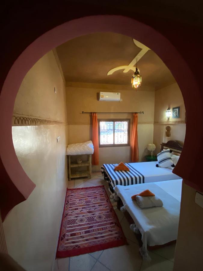 Berber Nomad Kasbah Bed and Breakfast Nkob Exteriör bild