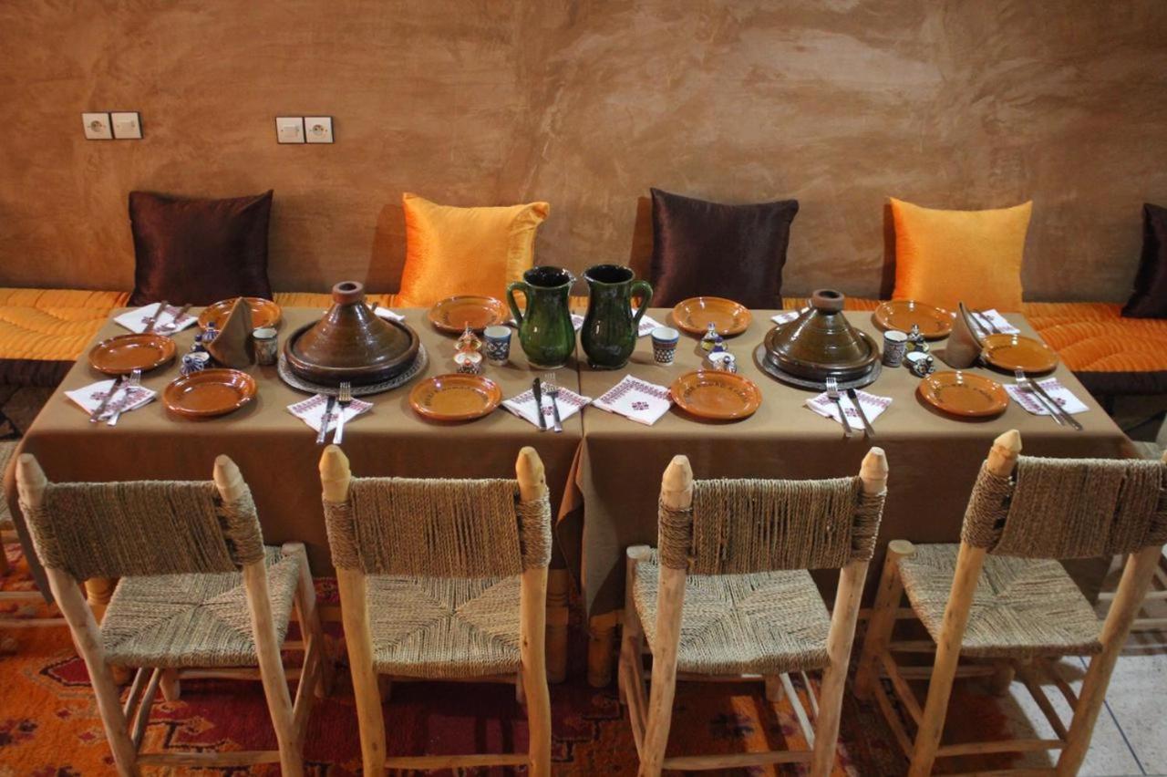 Berber Nomad Kasbah Bed and Breakfast Nkob Exteriör bild