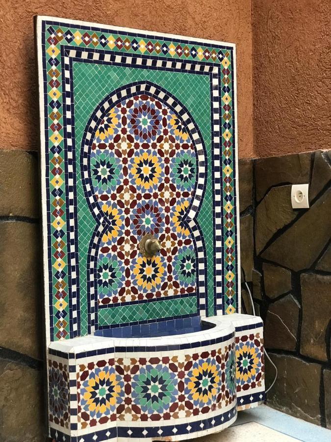Berber Nomad Kasbah Bed and Breakfast Nkob Exteriör bild